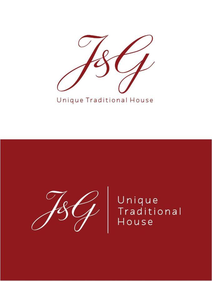 Unique Traditional House, Hosted By J&G Tirana Exterior foto